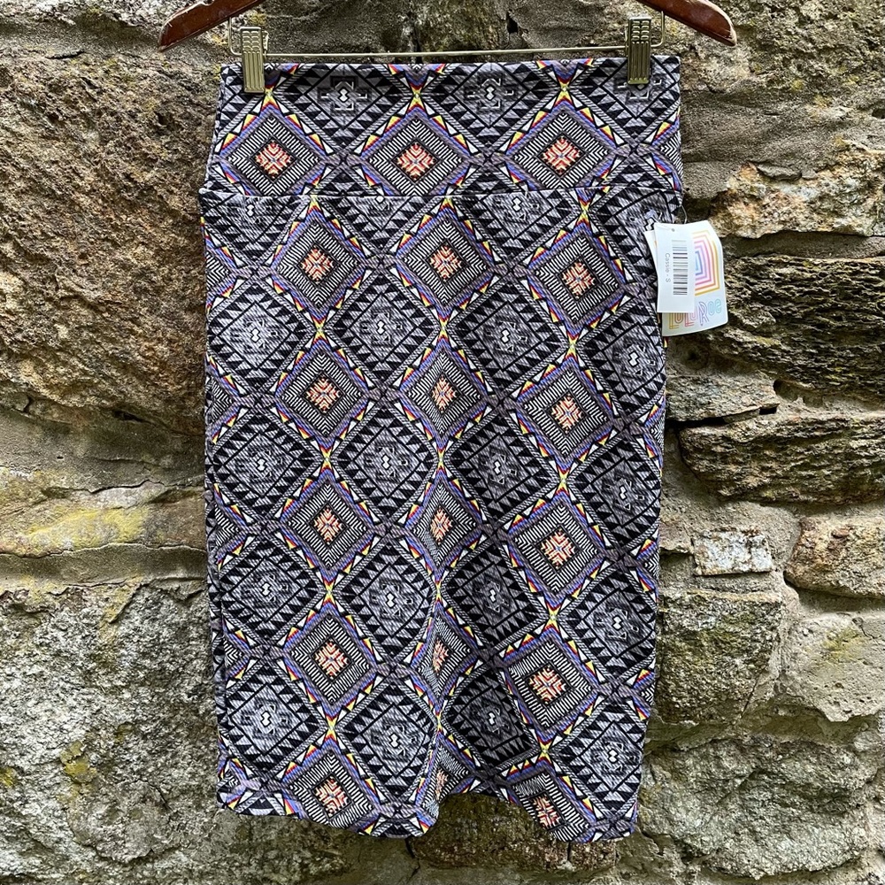 LuLaRoe Cassie Skirt Size S NWT